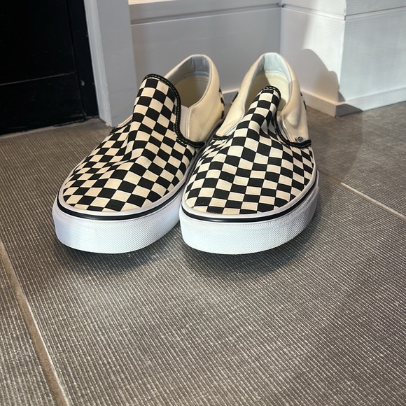 Vans Size 12 slip on Classic Checkerboard Design - Picture 4 of 8